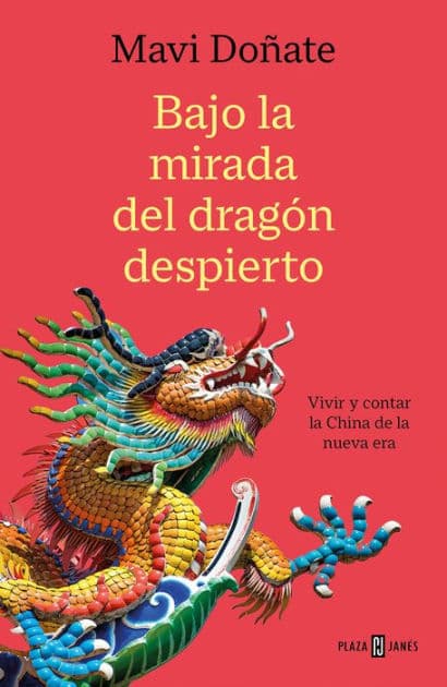 Bajo la mirada del dragón despierto / Under the Gaze of the Awakened Dragon by Mavi Doñate