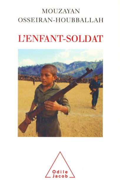 L' Enfant-soldat by Mouzayan Osseiran-Houbballah